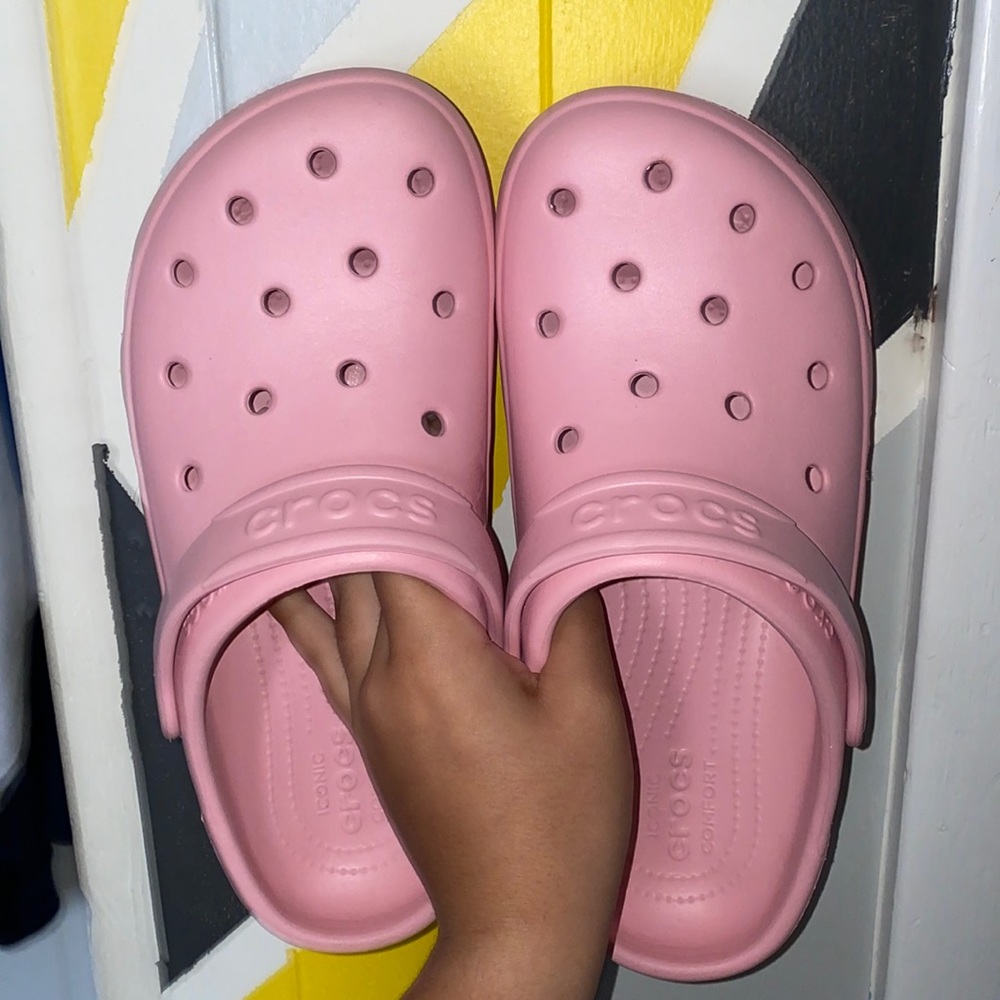 Crocs